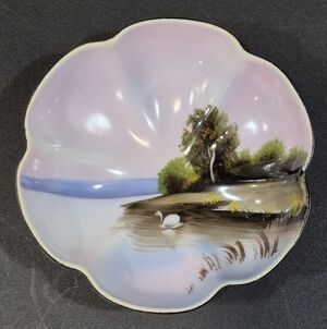 Noritake Vintage Scalloped Edge Decorative Dish